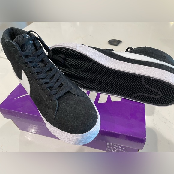 Nike blazers - Picture 1 of 7